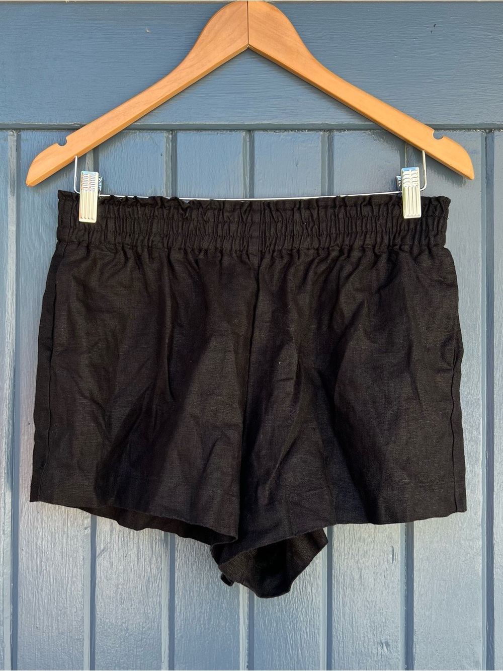 Reformation Mila Black Linen
Shorts Women’s Size Medium